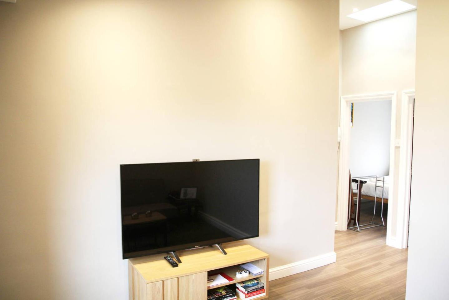 Guestready - Quaint English Flat Near Portobello London Bagian luar foto